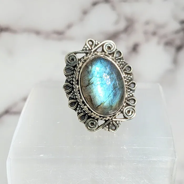 Bliss Crystals Rings Labradorite Sz 10 SS Oval Ring LV2610
