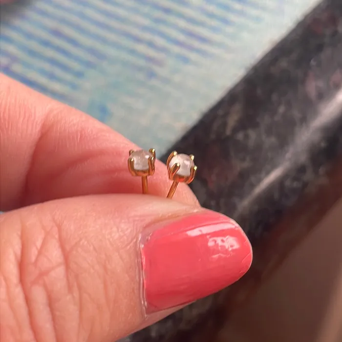 Vintage Paris Jewelry Super Dainty Moonstone Stud Earrings 9k Gold Vintage Earrings